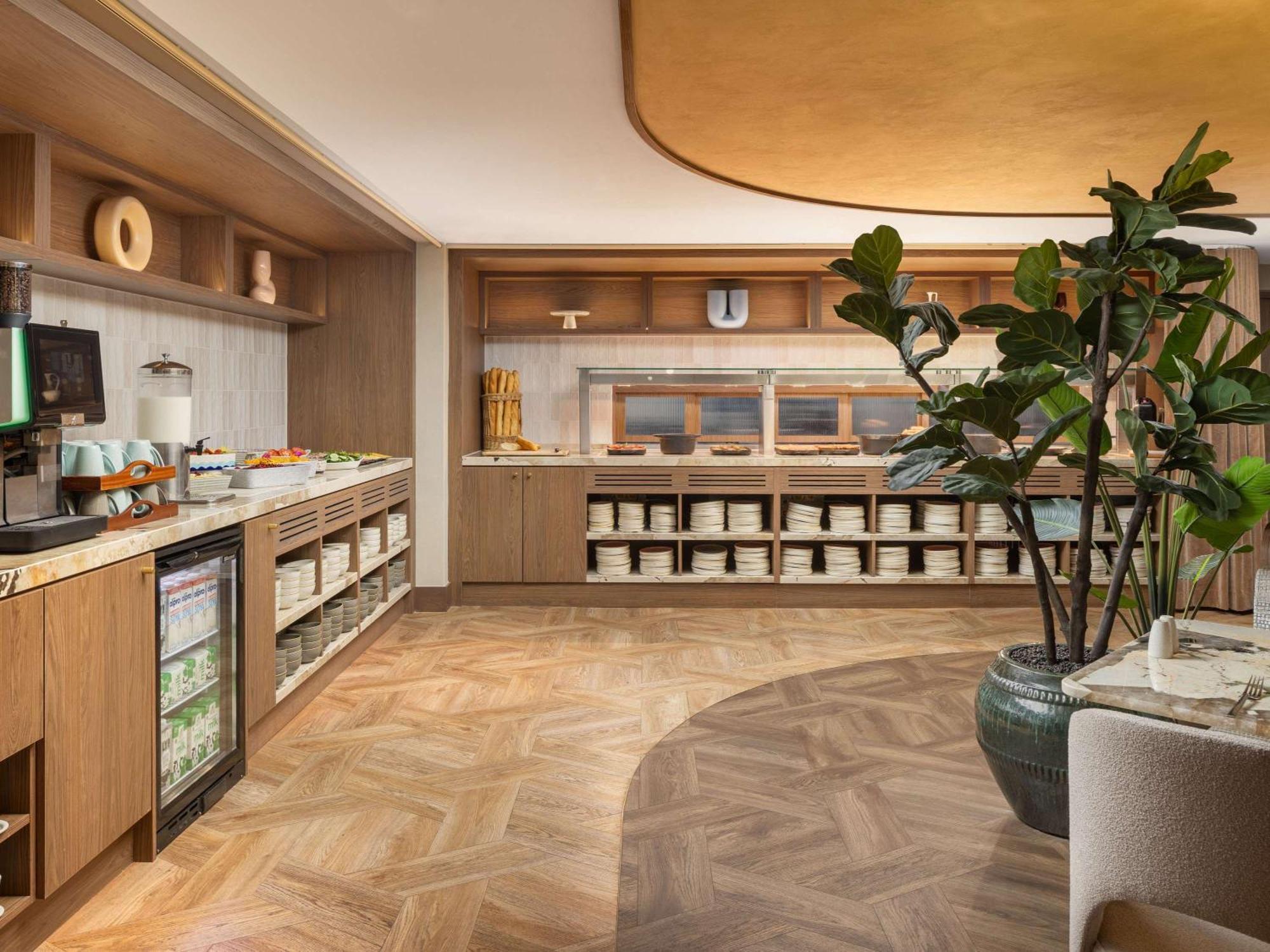 Mercure London Earls Court Ngoại thất bức ảnh