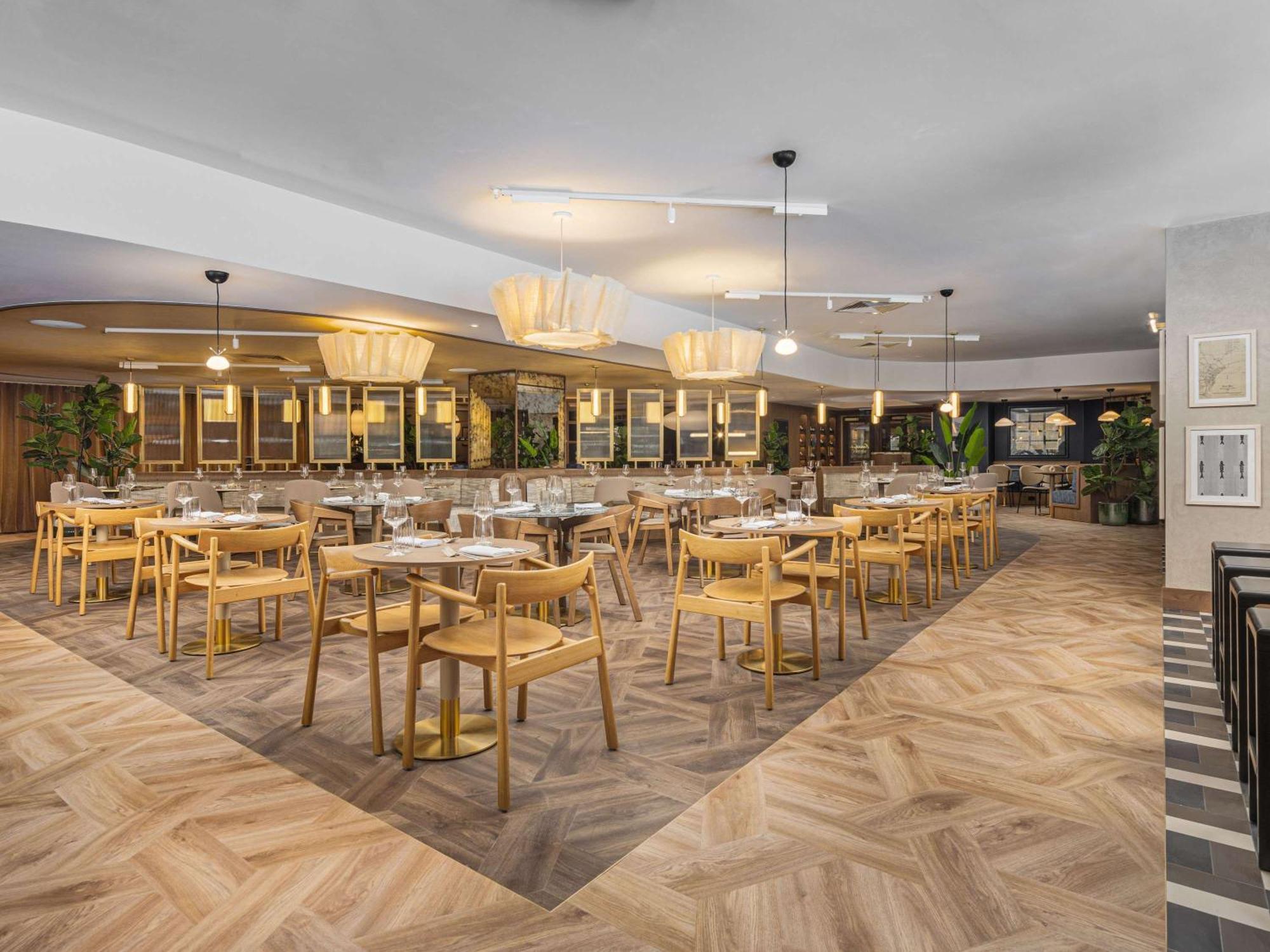 Mercure London Earls Court Ngoại thất bức ảnh
